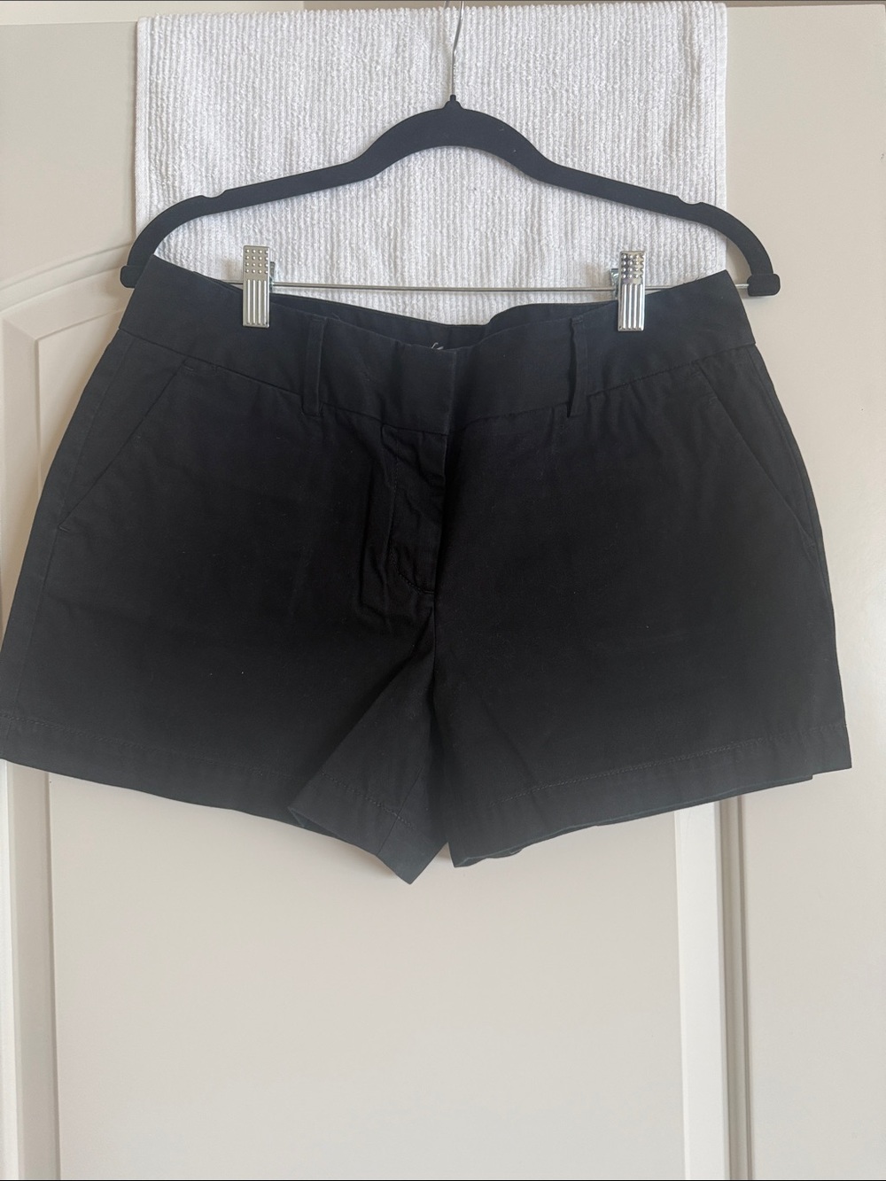 LOFT Black Women's Cotton Blend Shorts